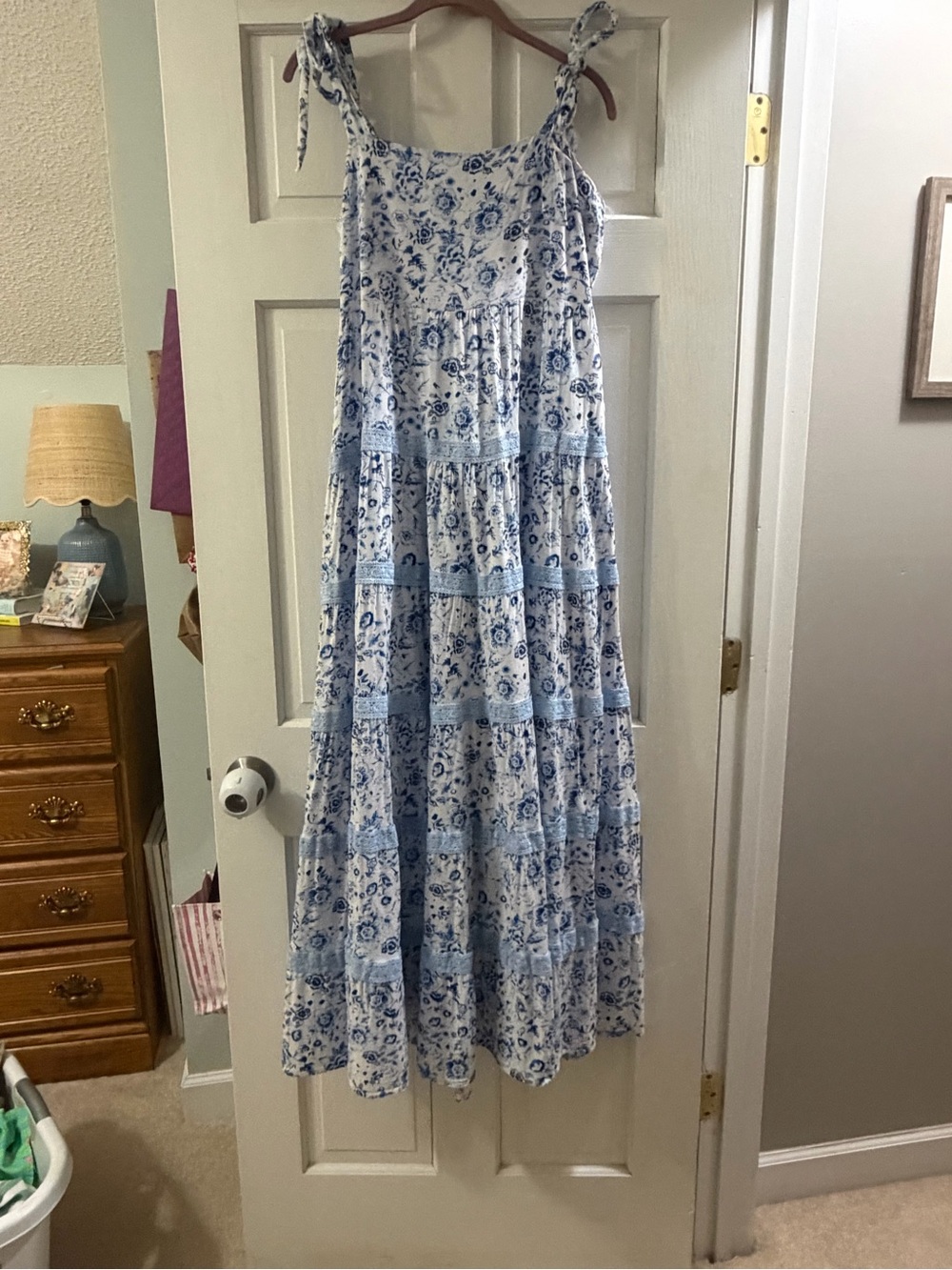 crown & ivy White and Blue Floral Tie-Shoulder Maxi Dress